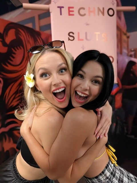 Escape 2025 Impromptu Hookup in My Backseat