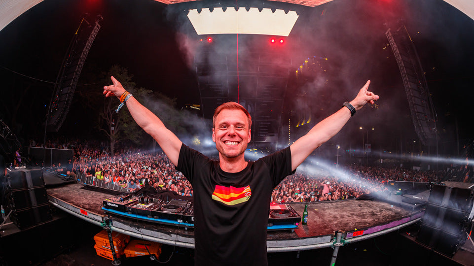 Armin van Buuren B2B Maddix B2B Oliver Heldens - Live Set at Ultra Music Festival 2025 (Miami) #Day1