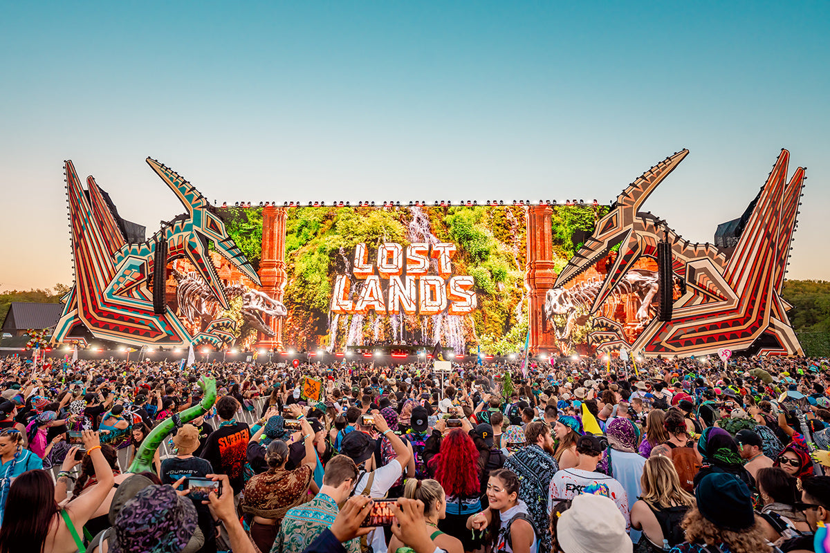 Lost Lands Outfits