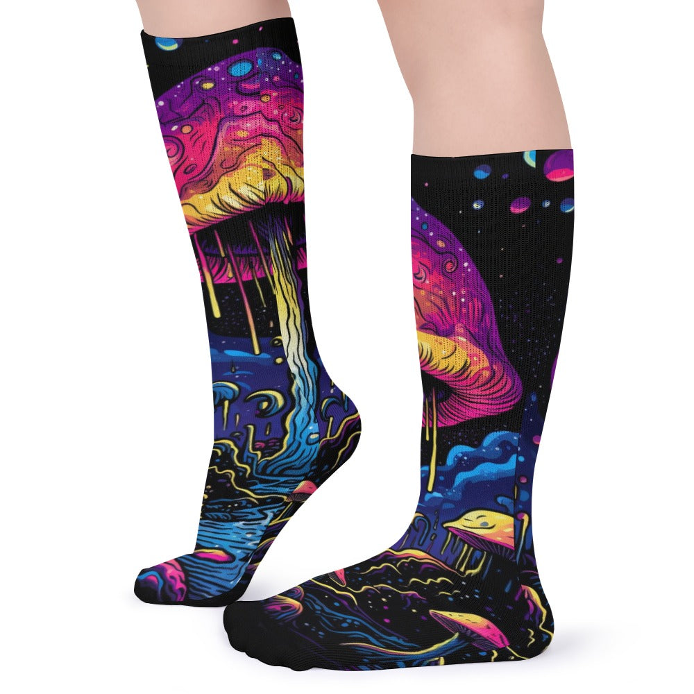 Blacklight Mushroom 5 Pack Sweat-Proof Odor-Resistant Breathable Large Socks